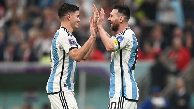 Con un Messi mágico y un Julián intratable, Argentina pasó por arriba a Croacia clasificando a la final con la ilusión más alta que nunca