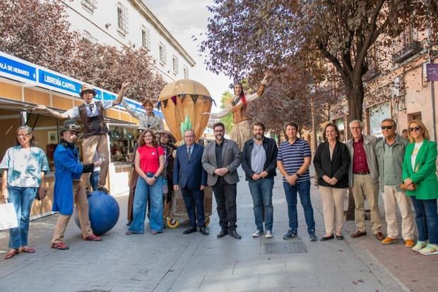 Alcalá de Henares acoge la Feria del Libro Antiguo en la Calle Libreros hasta el 12 de octubre