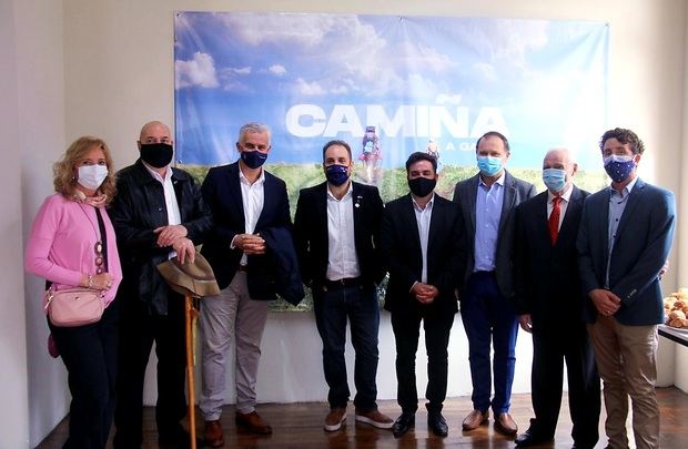 El delegado de la Xunta de Galicia participó en la clausura de la exposición “El Camino de Santiago” en la ciudad de La Plata
