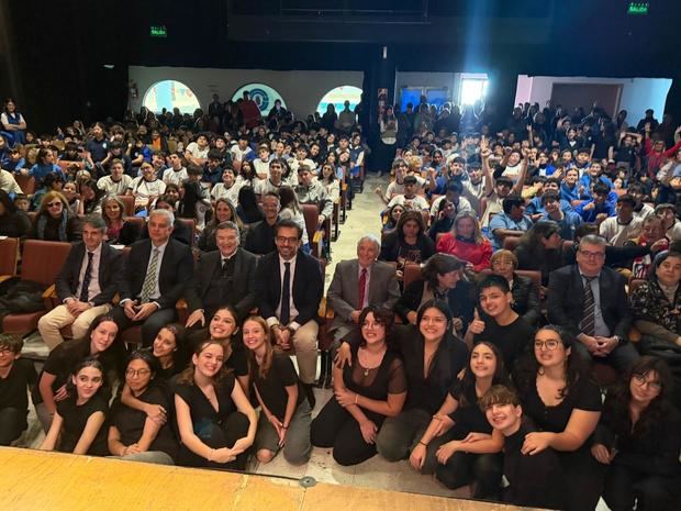 Diego Calvo celebró el Día das Letras Galegas en el Santiago Apóstol