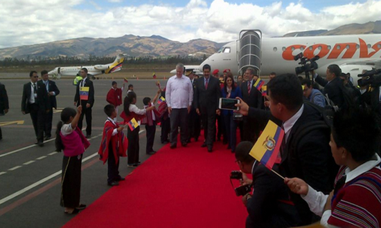 Maduro llegó a Ecuador para encuentro con Santos