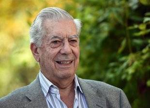 Mario Vargas Llosa gana el Premio Don Quijote de Periodismo