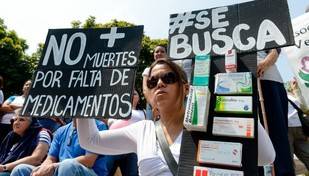 AFP: La penuria de vivir sin medicamentos en Venezuela