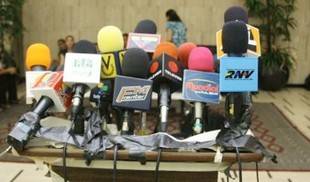 SIP condena la "extorsión" del Gobierno venezolano a medios independientes
