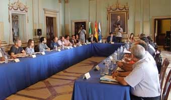Huelva: La Mesa de los Fosfoyesos encargar a expertos el análisis de las balsas