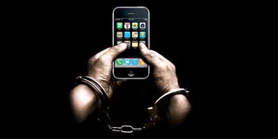 El 21% de los andaluces se considera adictos al móvil