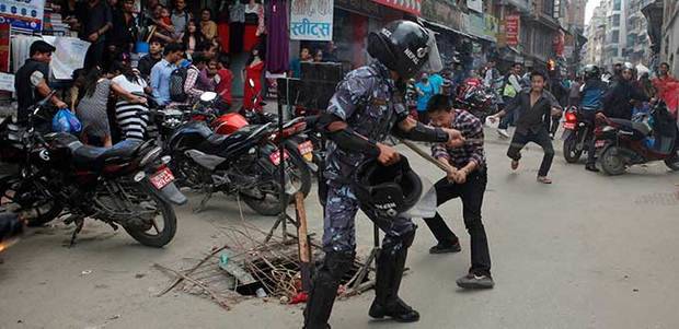Cinco muertos en Nepal en protestas por la nueva división territorial