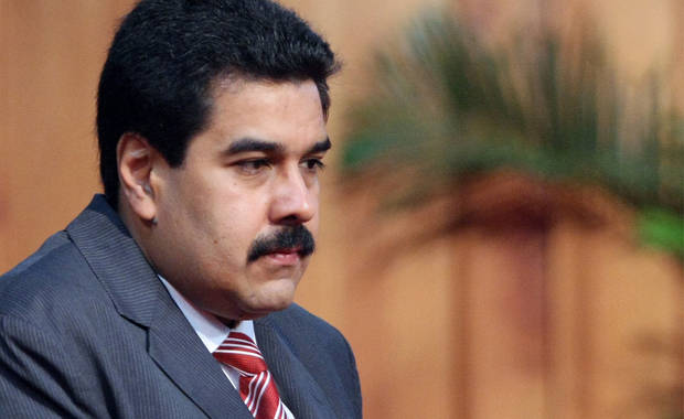 La derrota electoral deja a Maduro debilitado ante un futuro incierto