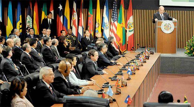 OEA evalúa este lunes declarar ruptura del hilo constitucional en Venezuela