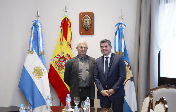 El gobernador de San Juan Marcelo Orrego recibió al cónsul de España en Cuyo