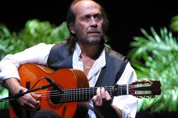 El Gran Teatro Falla acoge el tributo a Paco de Lucía 'Un año sin Paco'
