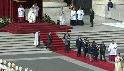 El Papa Francisco saludó a su "amada patria argentina" 