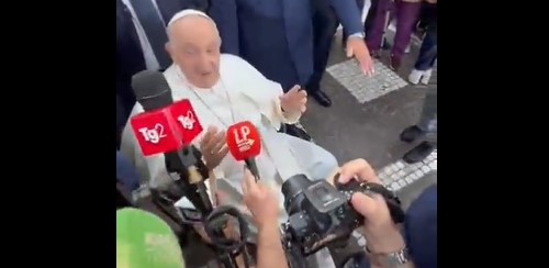 El Papa Francisco fue dado de alta tras nueve noches internado