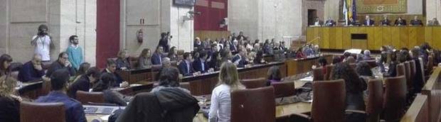 El Parlamento reafirma la vigencia de 28F y rechaza referéndum para 'romper' España