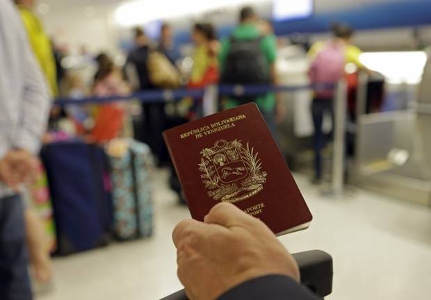 122.400 bolívares sería el costo para obtener el pasaporte en tres días