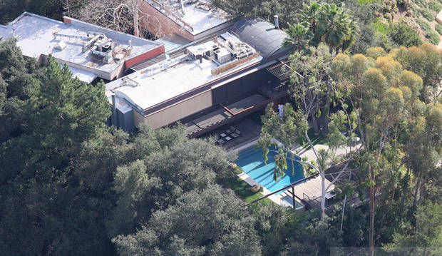 Muere un joven de 21 años en la piscina de Demi Moore