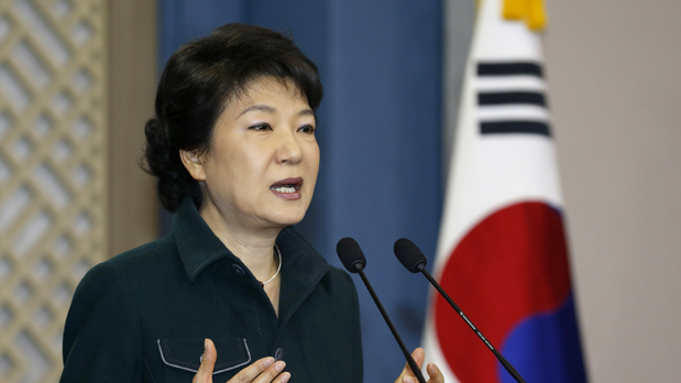 Imputan oficialmente a expresidenta surcoreana por corrupción