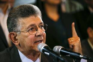 Ramos Allup pide a Maduro que convoque al Consejo de Defensa de la Nación