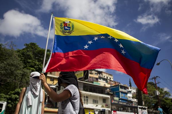 Realidad venezolana exige acuerdos, no confrontación, advierte Crisis Group