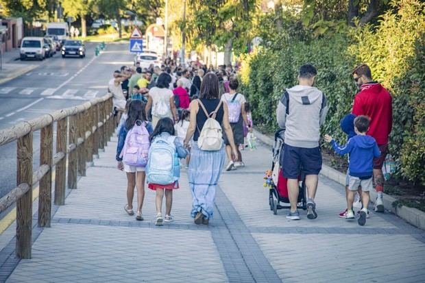 Rivas Vaciamadrid defiende la libertad educativa ante la censura de Ayuso