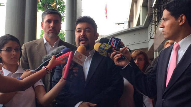 Defensa de Leopoldo López iniciará análisis de sentencia para apelación