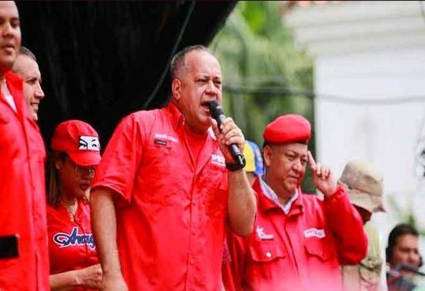 Chavismo estará 'muy pendiente' de manifestaciones opositoras del miércoles
