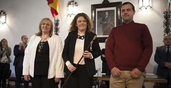 La socialista Teresa Valdenebro, nueva alcaldesa de Ronda