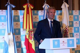 Rueda viajará a Argentina para apoyar a las empresas pesqueras gallegas y visitar a la colectividad en el país