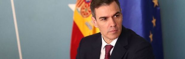 Sánchez cancela su agenda y se plantea seguir como presidente tras 'las falsedades' sobre su mujer