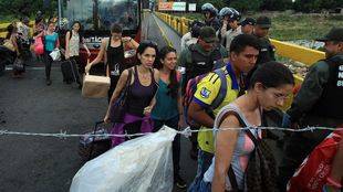 ONG cifra en 24.292 los colombianos retornados por la crisis con Venezuela