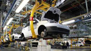 Sector automotrizno exporta automóviles desde mayo de 2009