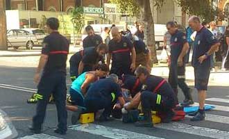Sevilla: La mujer atropellada en un paso de peatones es una anciana de 74 años y está 'estable'