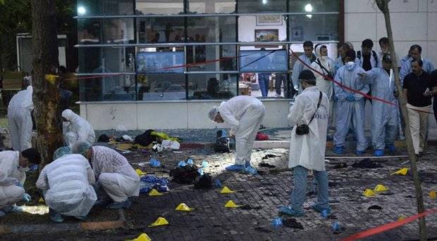 Se eleva a 32 el número de muertos del atentado suicida yihadista en Turquía