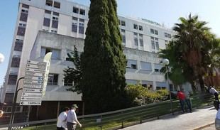 Dos personas hospitalizadas por inhalación de humo tras incendio en Córdoba