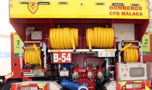 Incendios en Rincón de la Victoria y Málaga dejan dos heridos