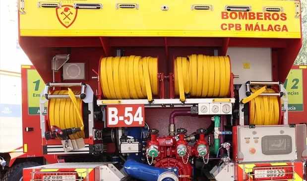 Incendios en Rincón de la Victoria y Málaga dejan dos heridos