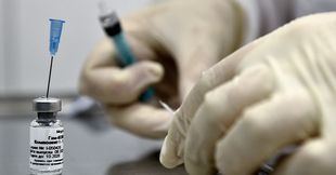 La vacuna rusa contra el coronavirus obtuvo 92% de eficacia en los estudios de fase 3