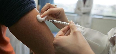 Arranca la campaña de vacunación frente a la gripe en 1.565 puntos asistenciales de toda Andalucía