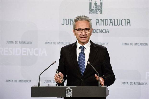 La Junta nombra a Vicente Fernández Guerrero nuevo interventor general y agradece la labor de su antecesor