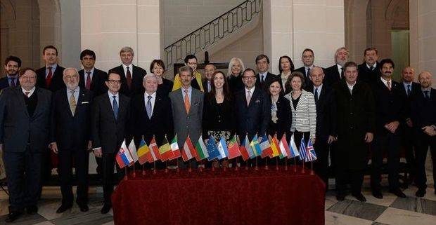 Vidal recibió a los embajadores de la Unión Europea