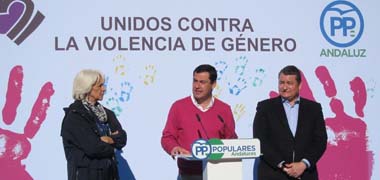 Moreno (PP-A) vuelve a proponer a Díaz 'un gran pacto andaluz contra la violencia de género'