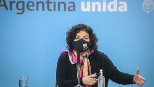 Vizzotti planteó que los próximos meses serán riesgosos por el invierno y que podría haber cierres intermitentes
