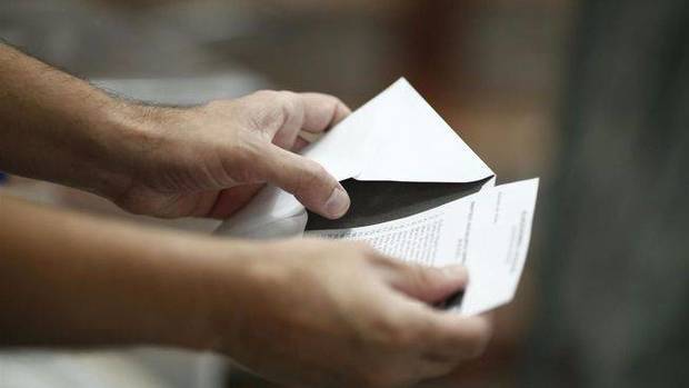 Menos del 3% de los residentes en el extranjero pudo votar en las autonómicas del 2015