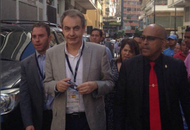 Zapatero llega por sorpresa a Venezuela en vísperas de la Toma de Caracas